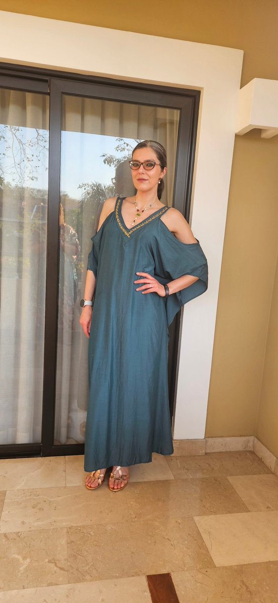 Adrianne Curry tweet media