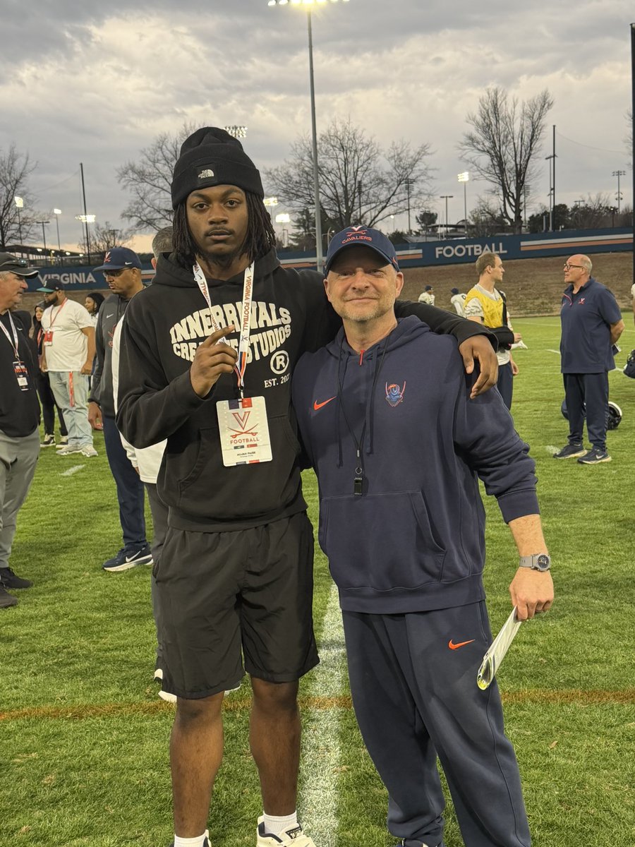 apaige0's tweet photo. I Had A Great Day With @UVAFootball Today And Can’t Wait To Be Back !!! #GoHoos @KoachAdams @Coach_Gaither @RecruitHermFB https://t.co/YIjrbkOLIs