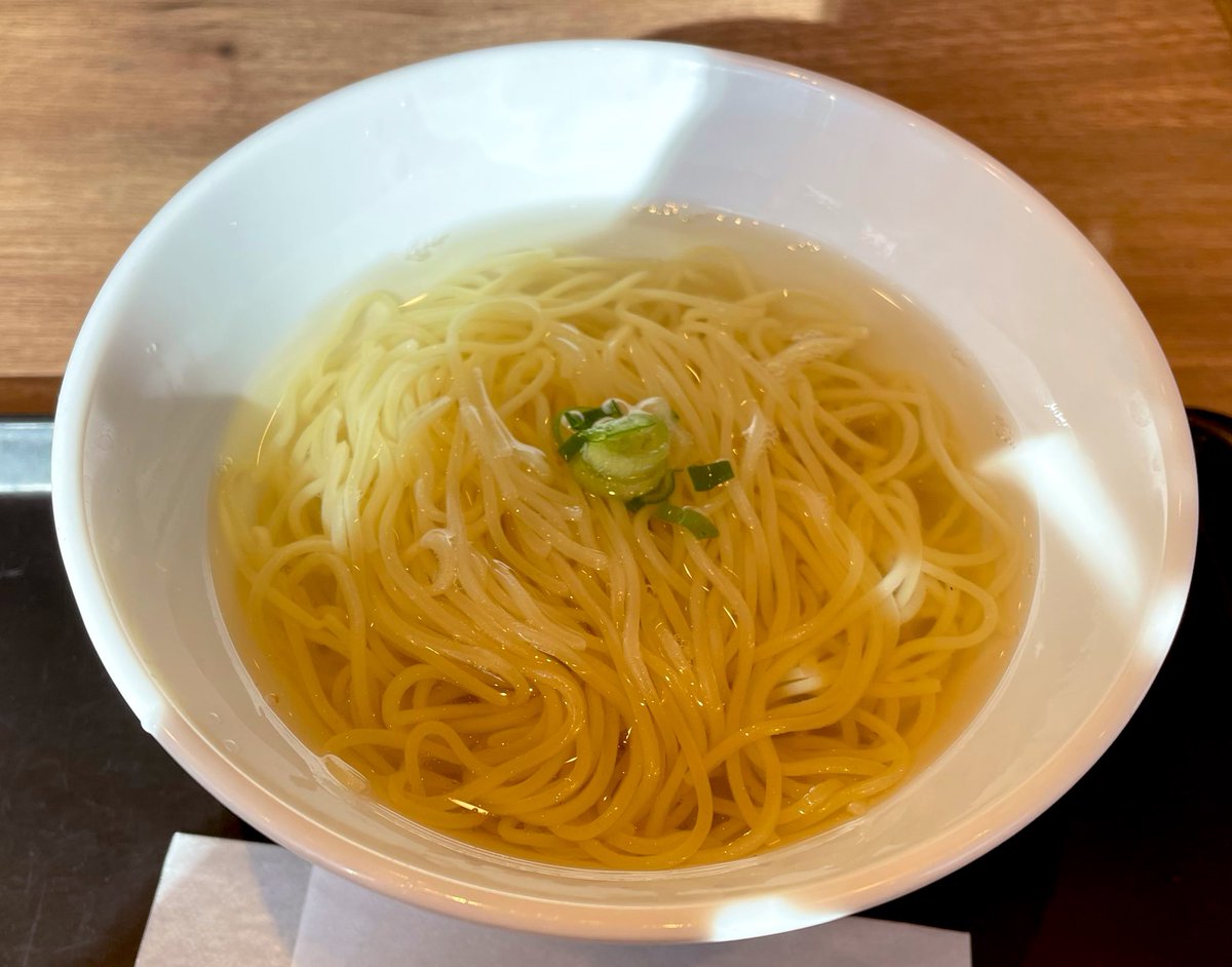 ヤエカ tweet media