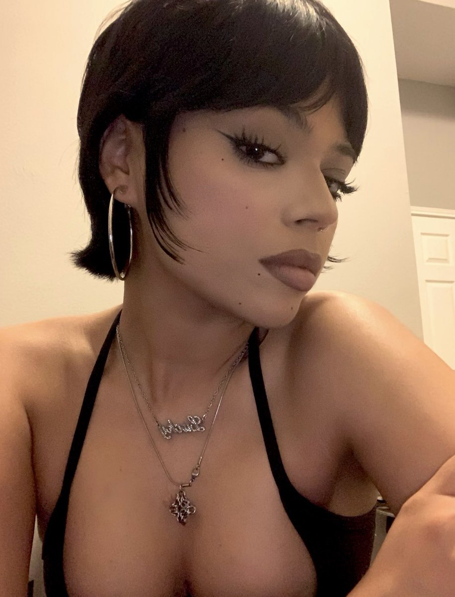 gigi ☆ tweet media