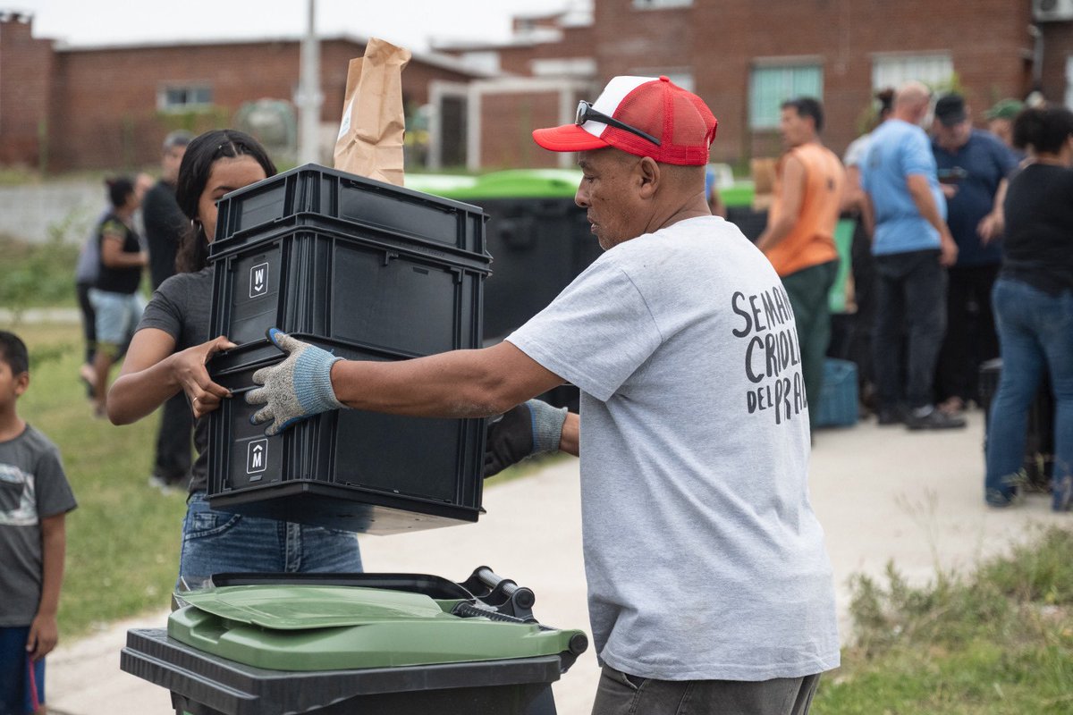 Intendencia de MVD tweet media