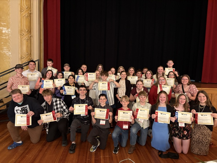 Lyons Decatur tweet media