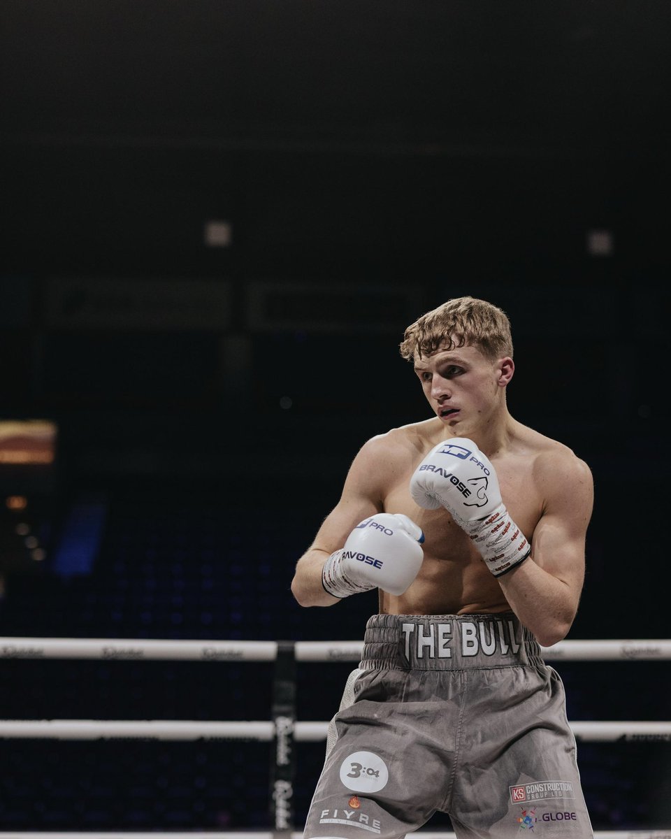 MFProBoxing tweet media