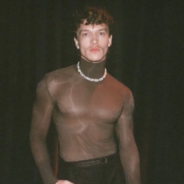 Char 🩵 #VOUGENOR tweet media