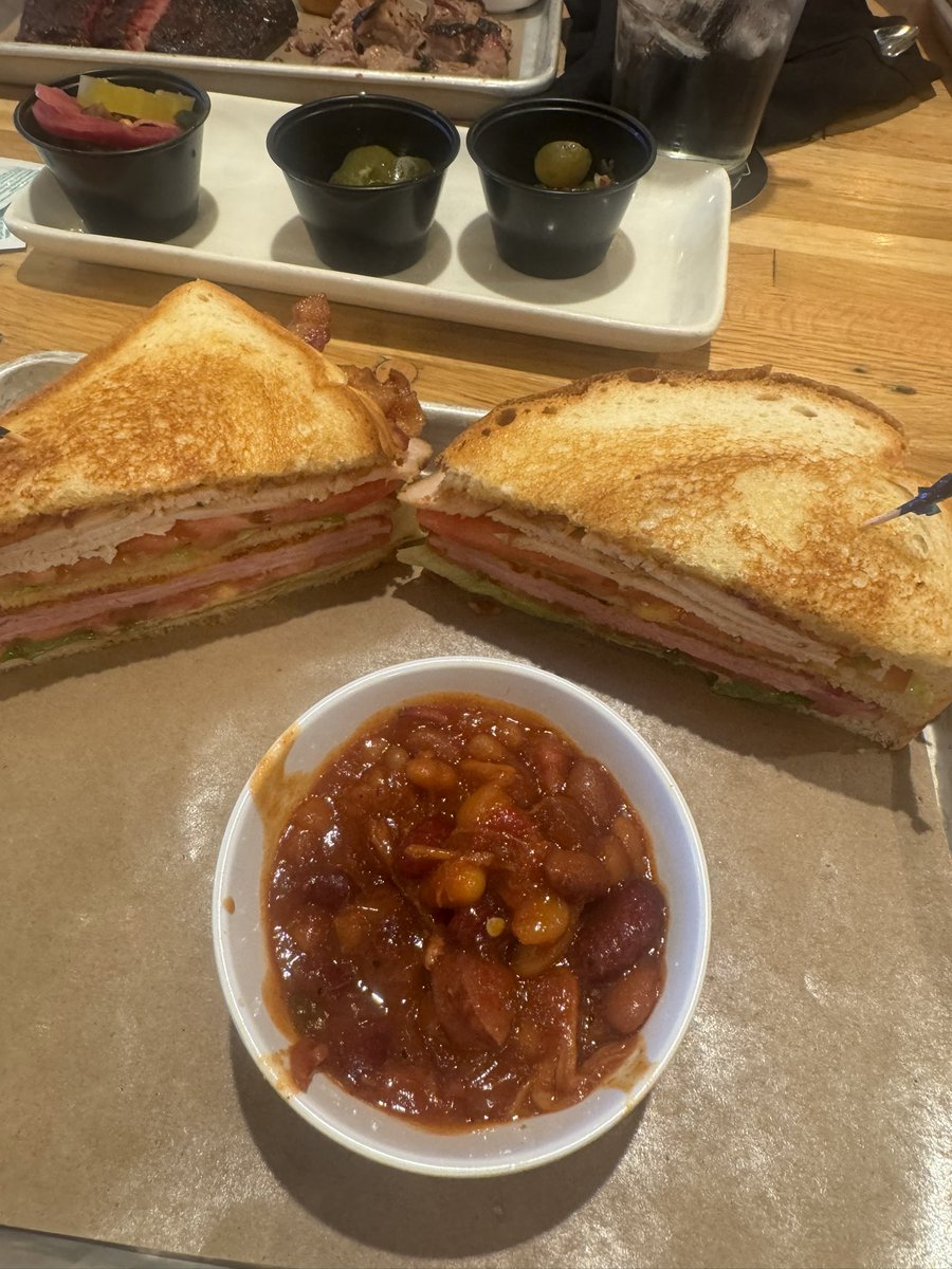 Mosh_Pit_Chad tweet media