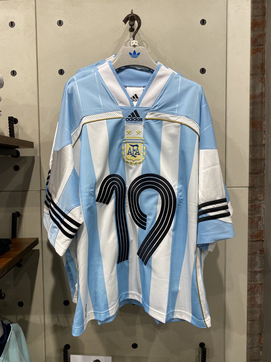 Albert Valor tweet media