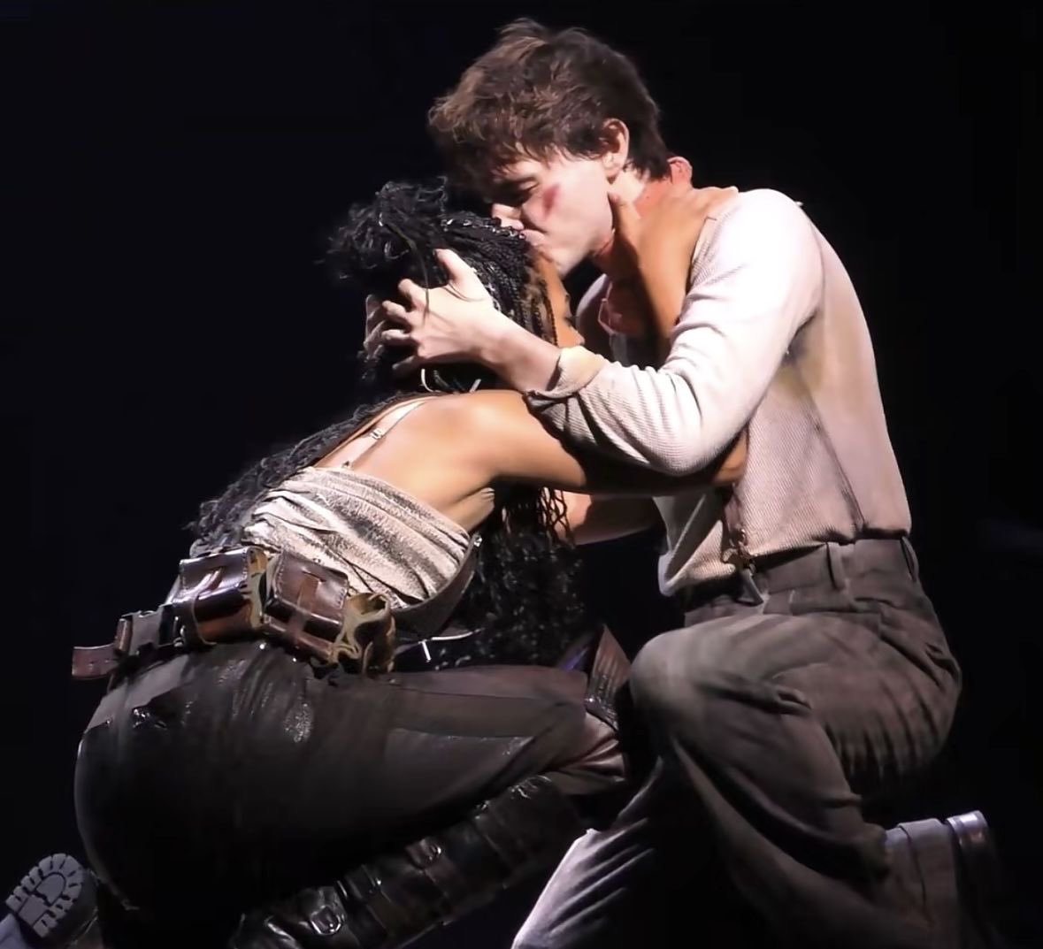 dia is kyace pilled 𖤓ঌ tweet media