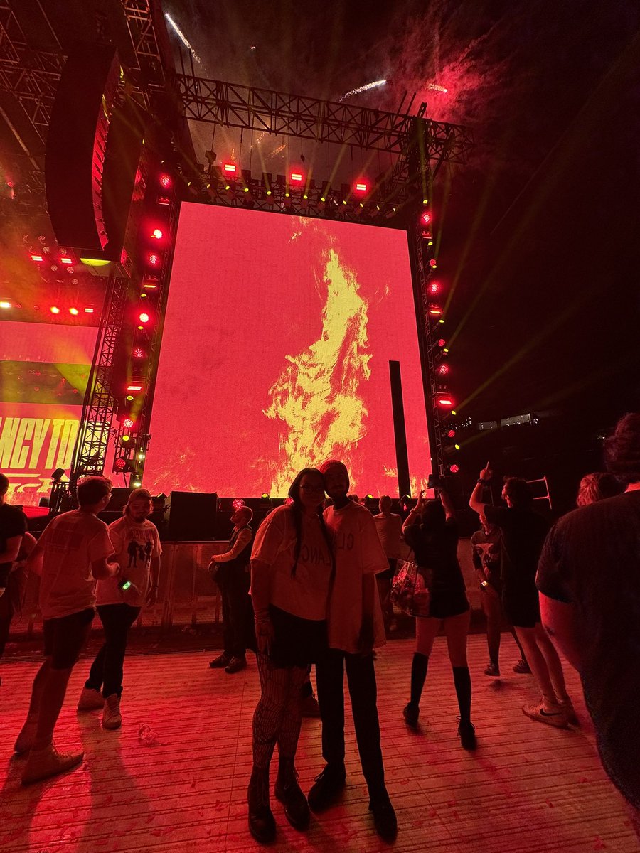 𝖌𝖗𝖆𝖈𝖎𝖊 ⊬ INDY ~ APE ~ SHAKY∘°∘♡∘°∘ tweet media