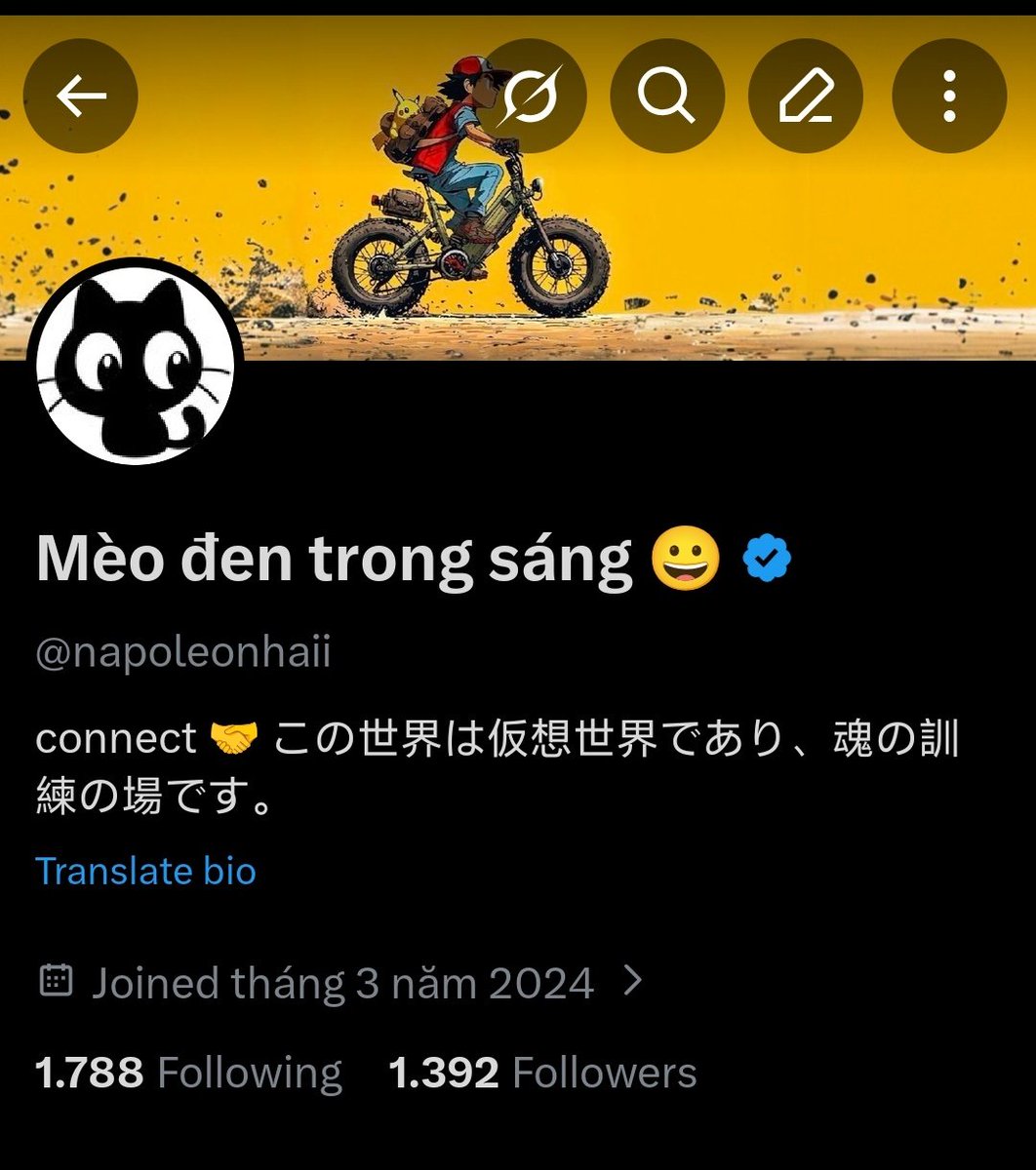 Mèo đen trong sáng 😀 tweet media