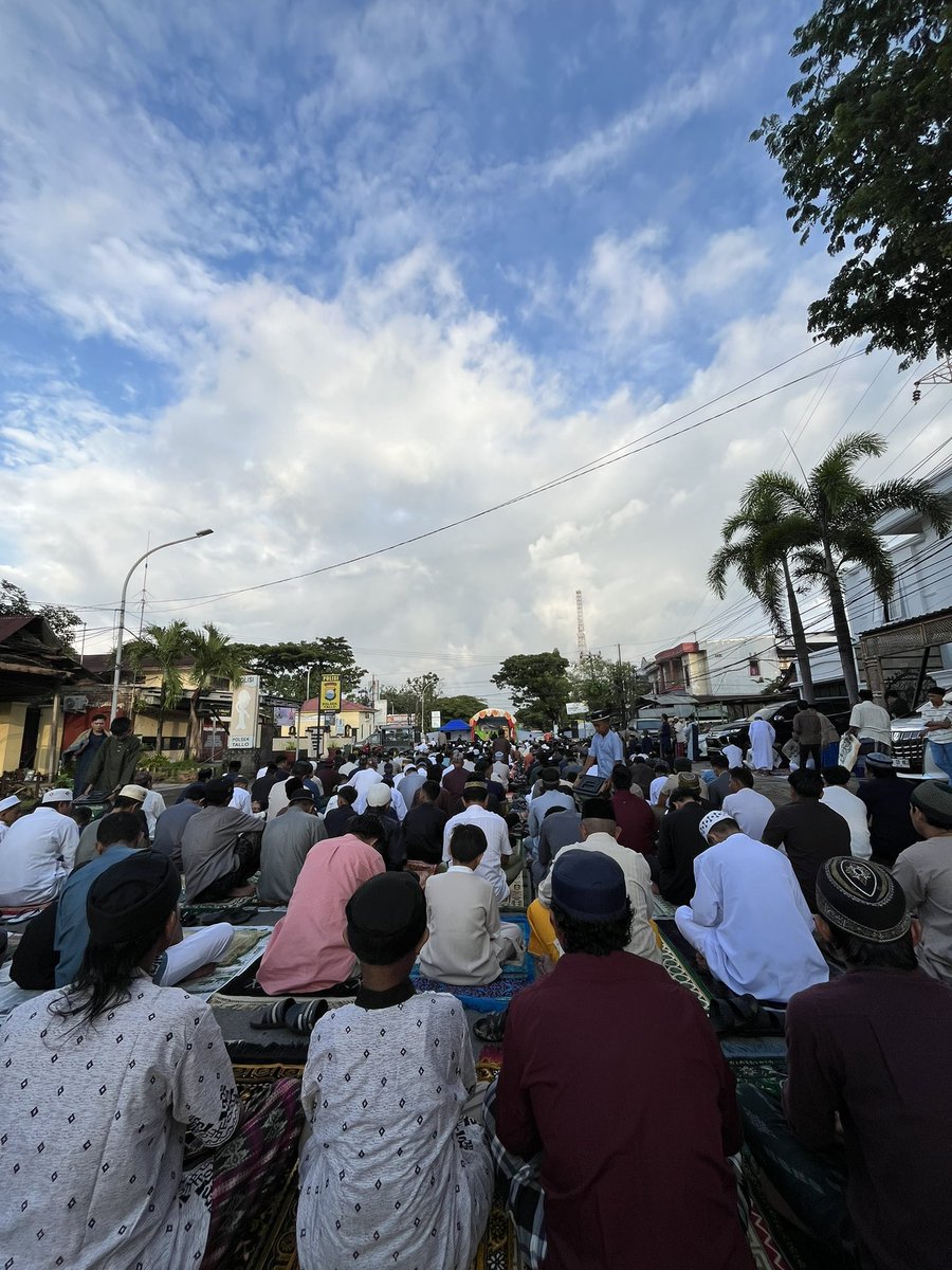 Lemonade tweet media