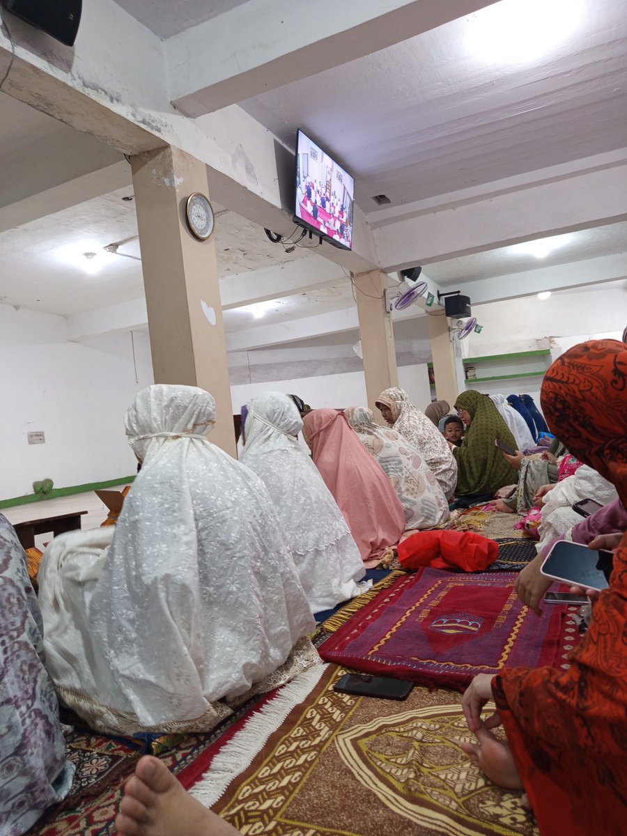 𓃠༅࿐ ֯ ゚ tweet media