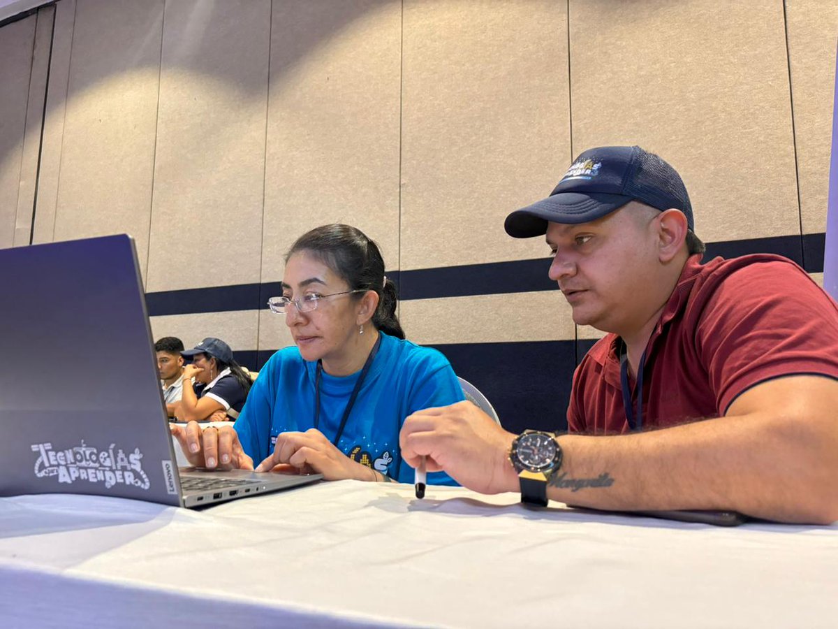 Computadores para Educar 💻 tweet media
