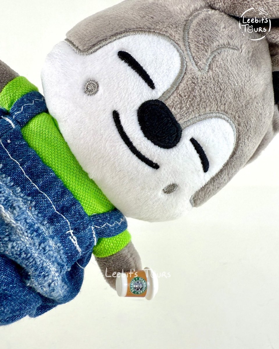 Leebit’s Tours • Roupinhas de Skzoo tweet media