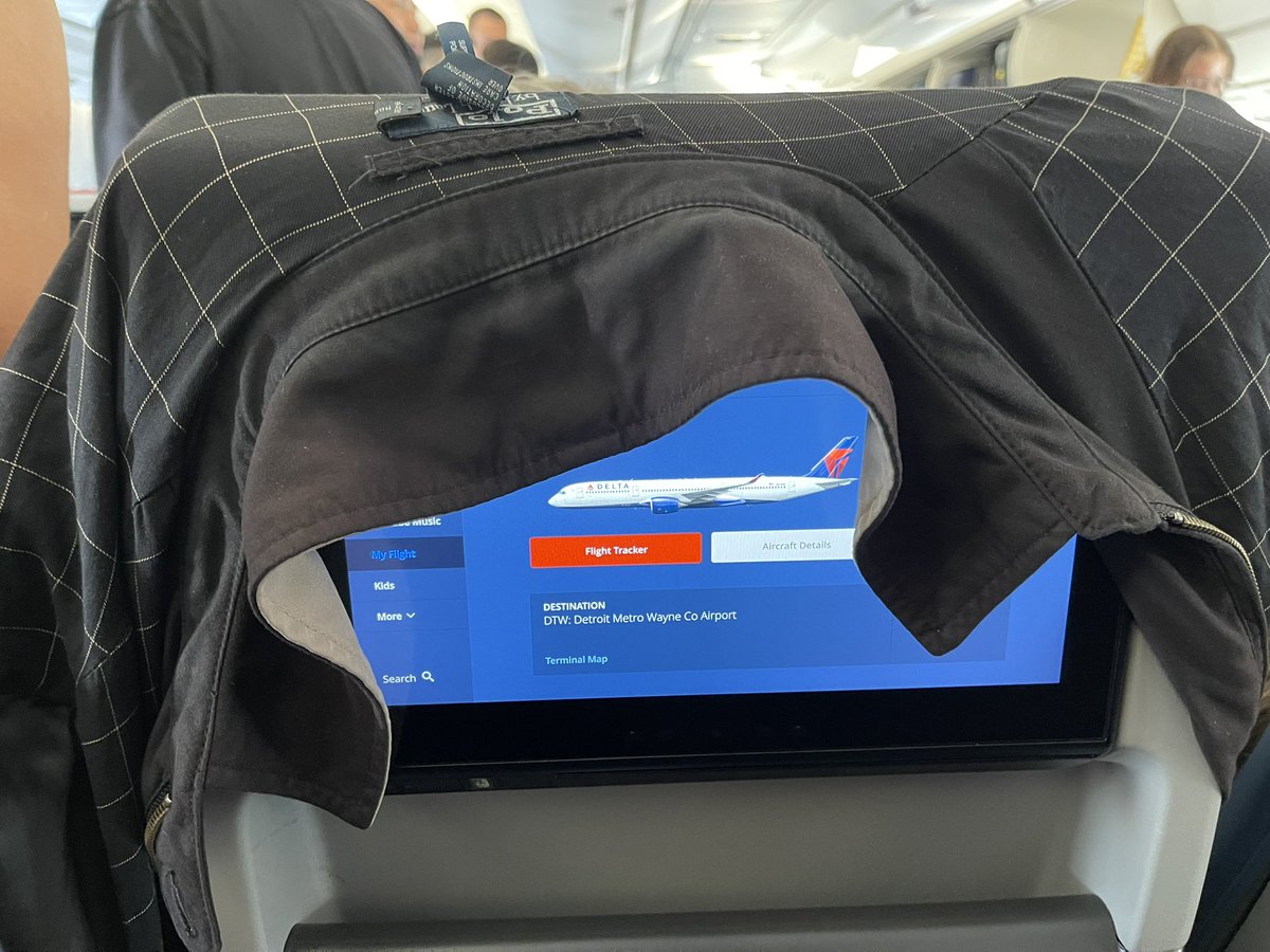 MurphyD15's tweet photo. Seriously is this a thing? 
First time I’ve ever had this happen. https://t.co/eUsQ8yD50v