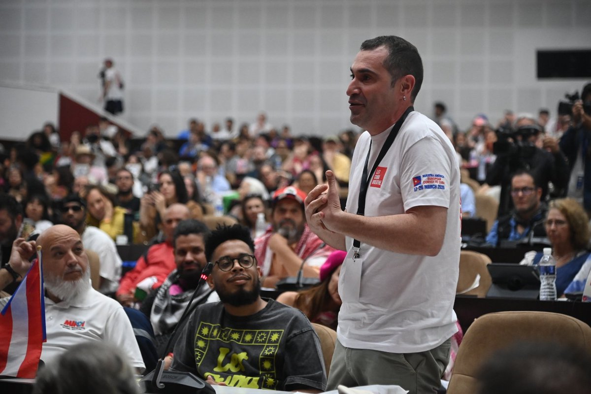 Emociona y es motivo de sano orgullo escuchar a amigos de diversas latitudes defender a #Cuba con tanta firmeza. La solidaridad no se impone ni se puede bloquear; su fuerza es indetenible, como lo han demostrado los miembros del Convoy Nuestra América.

#CubaNoEstáSola