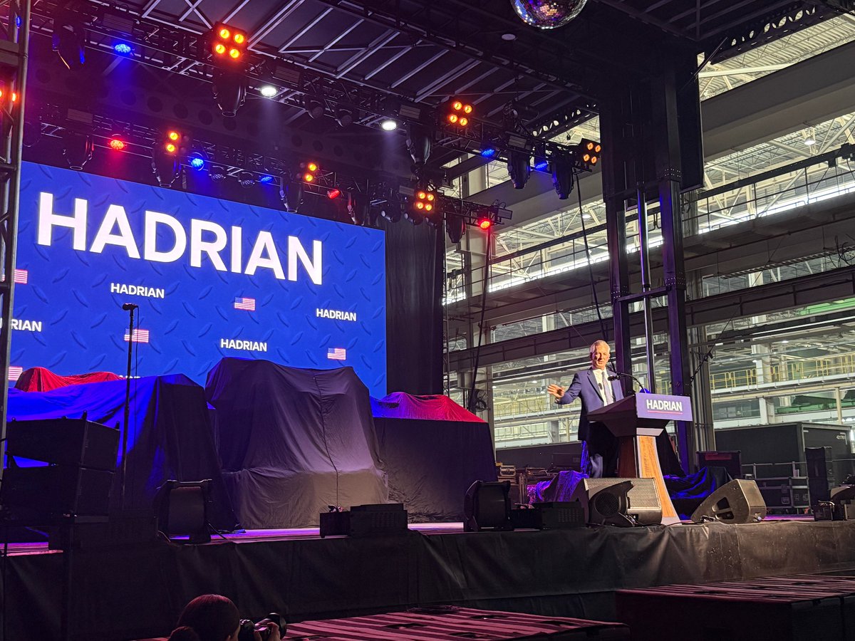 Coach Tommy Tuberville tweet media