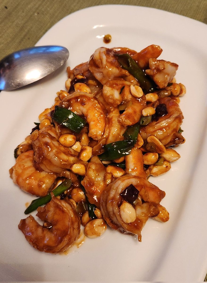 Dr. History by the ,5 Liter Ehrenbiertrinker tweet media