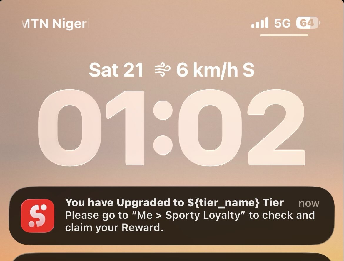 Whitey 💫 tweet media