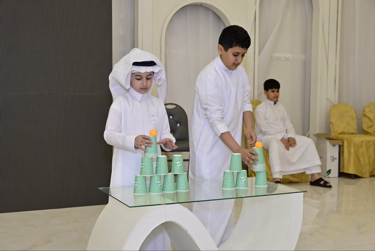 أسرة آل سيف tweet media