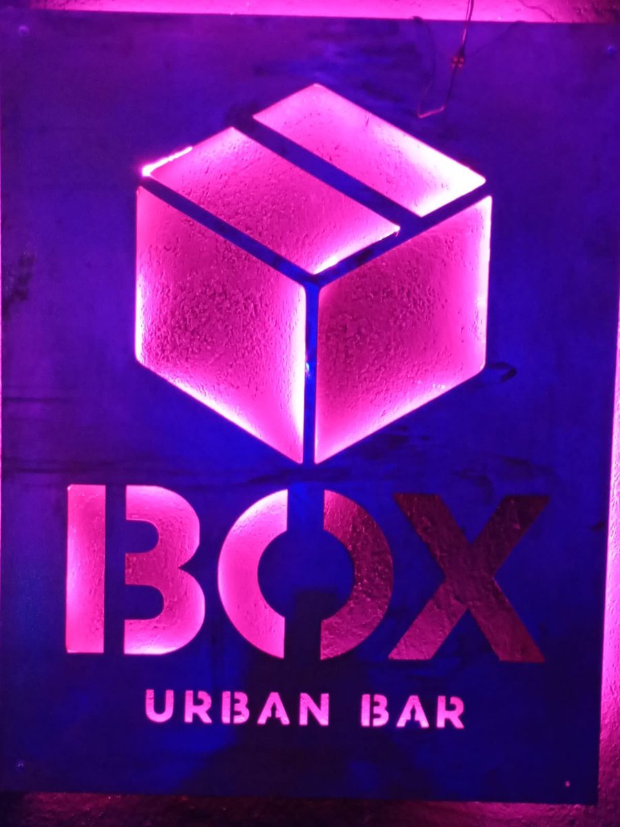 Box Urban bar tweet media