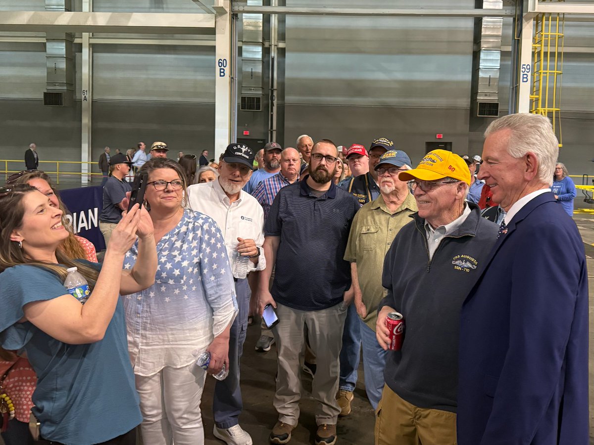 Coach Tommy Tuberville tweet media