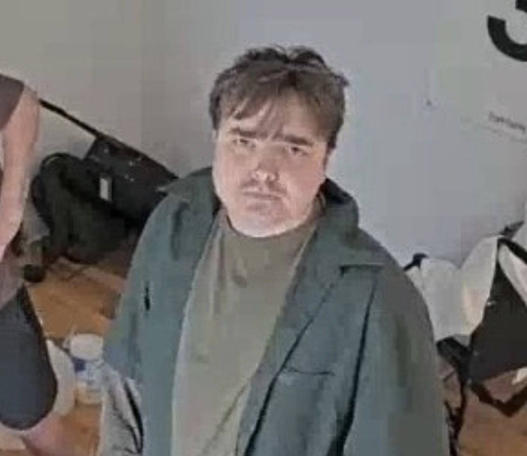 COMALIVES tweet media