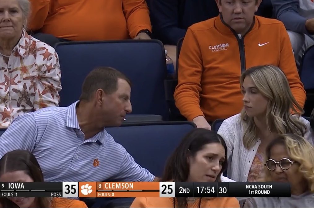 College Football Zone tweet media