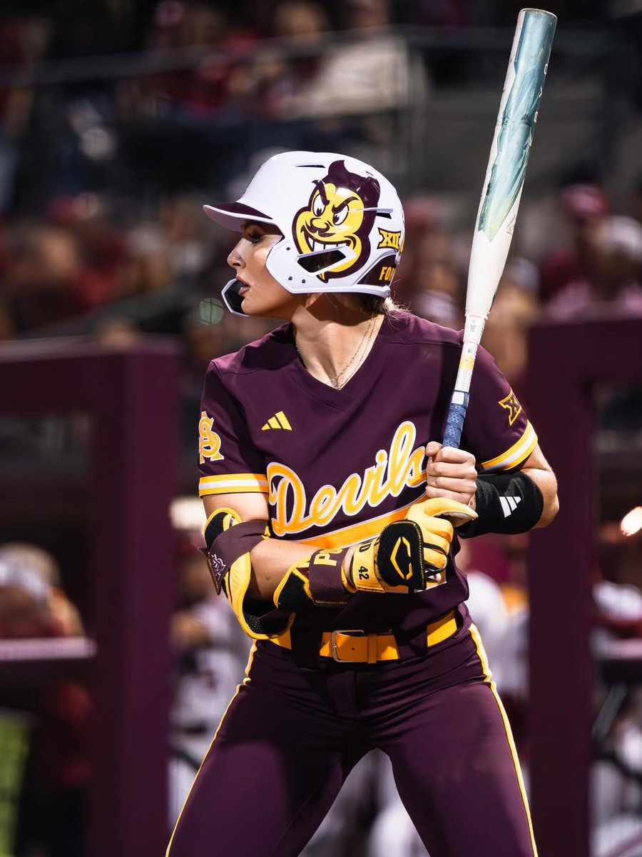 Louisville Fastpitch tweet media