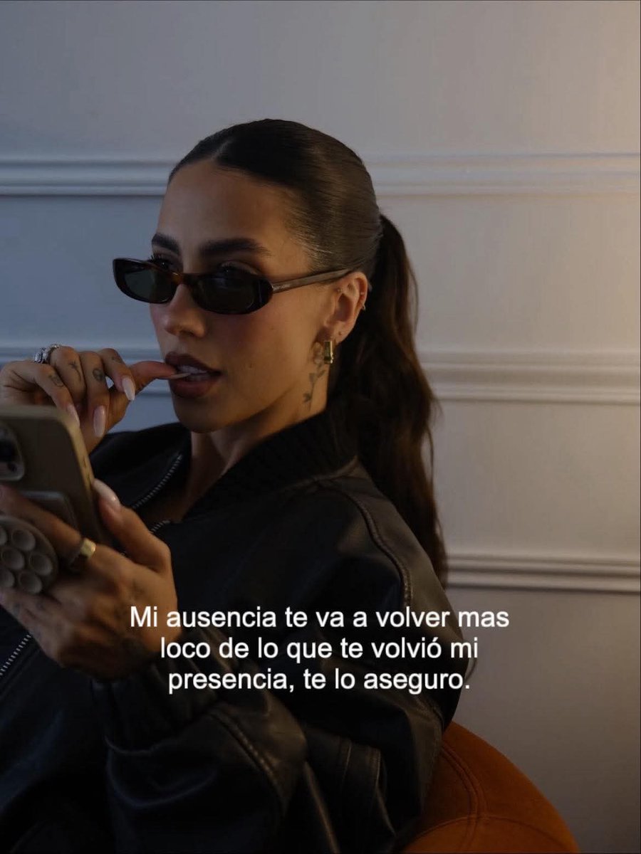 Disciplina tweet media