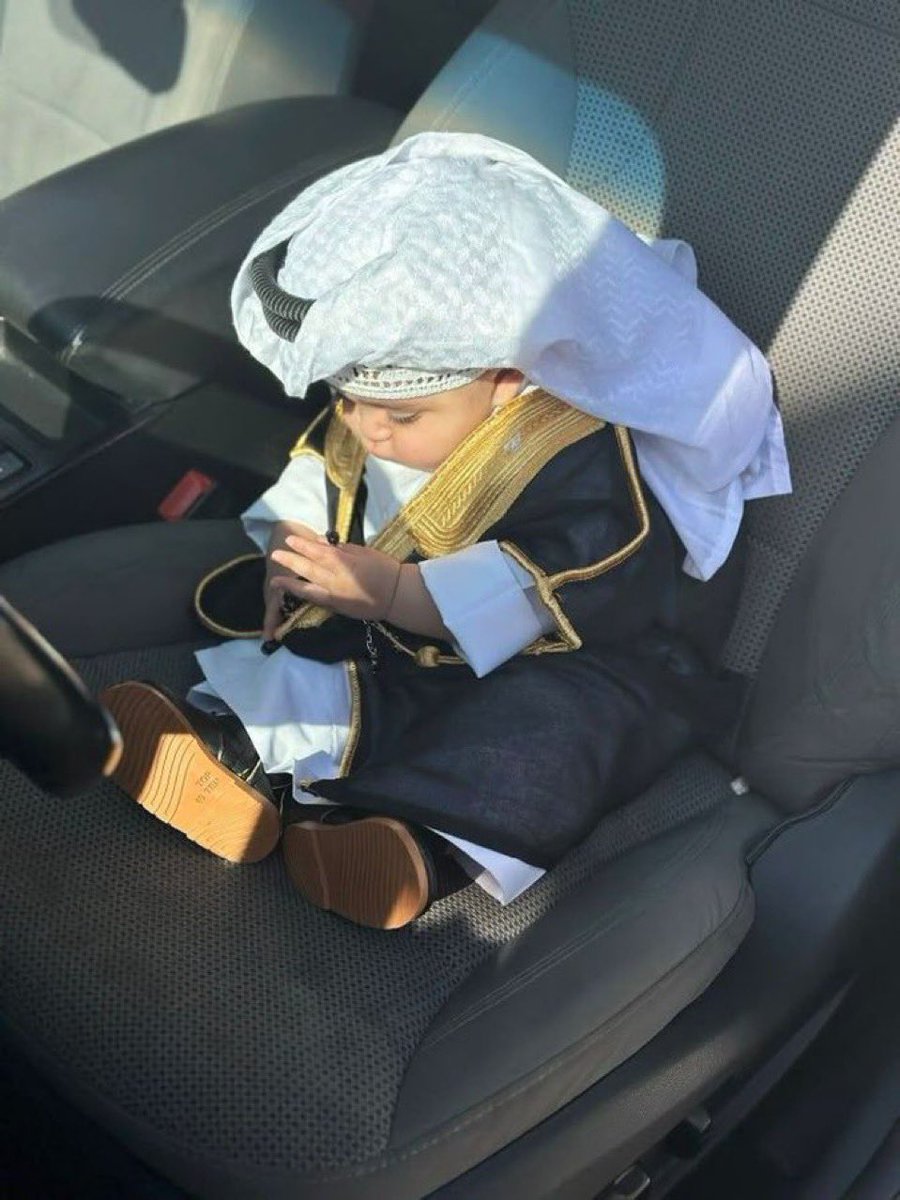 تدرون انه ذا المخلوق ابو حفاظه اغنئ مني ومنك وينافس الراجحي ماشاءالله 🤣🤣🤣