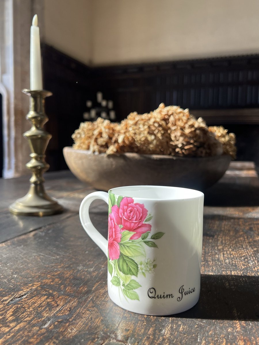 Outlandish Creations tweet media