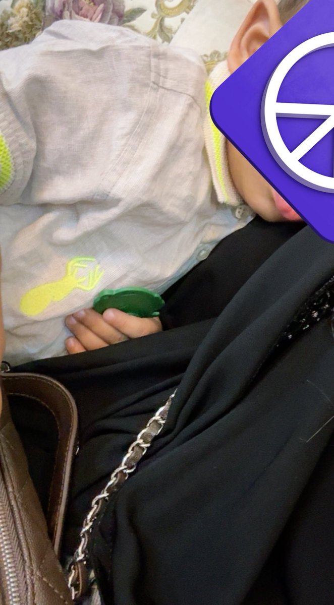 Dark Lady tweet media