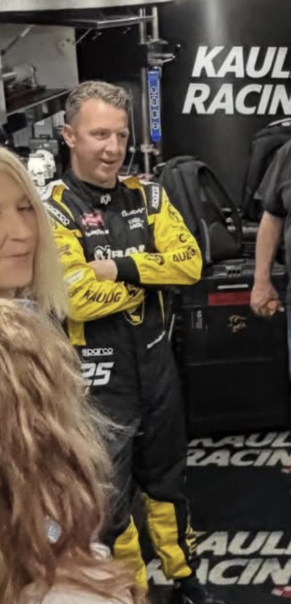 Stephen Conwell tweet media