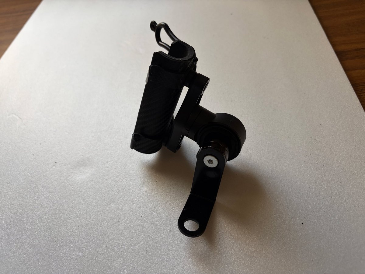 小沢　隆広　(オザピー) tweet media