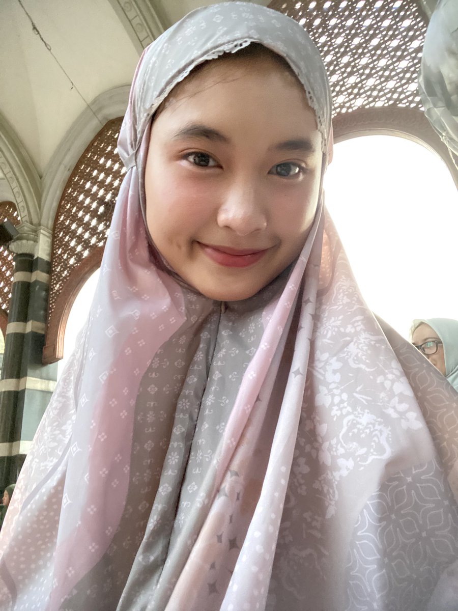 auraa🐴 tweet media