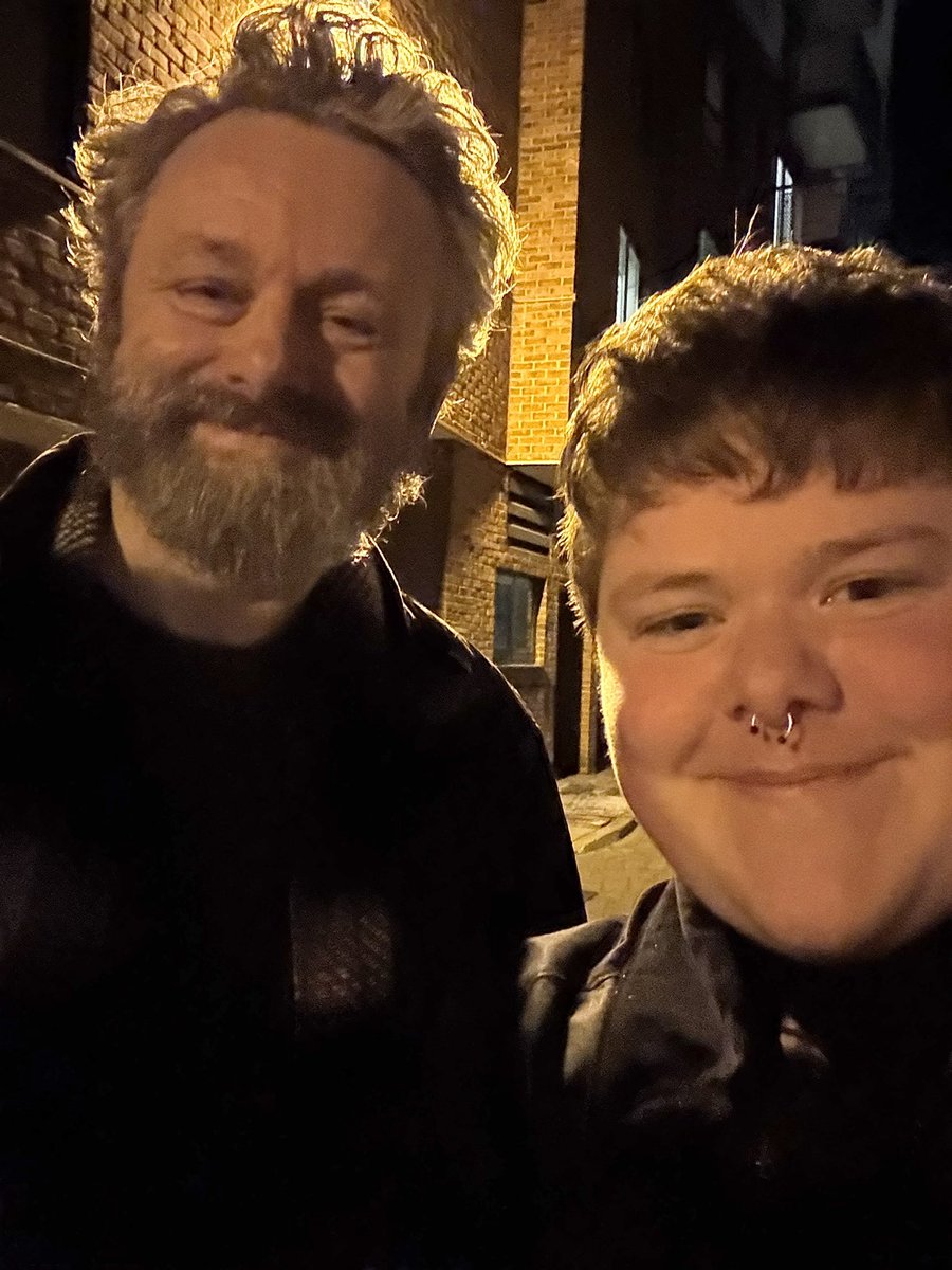 George ✨ tweet media