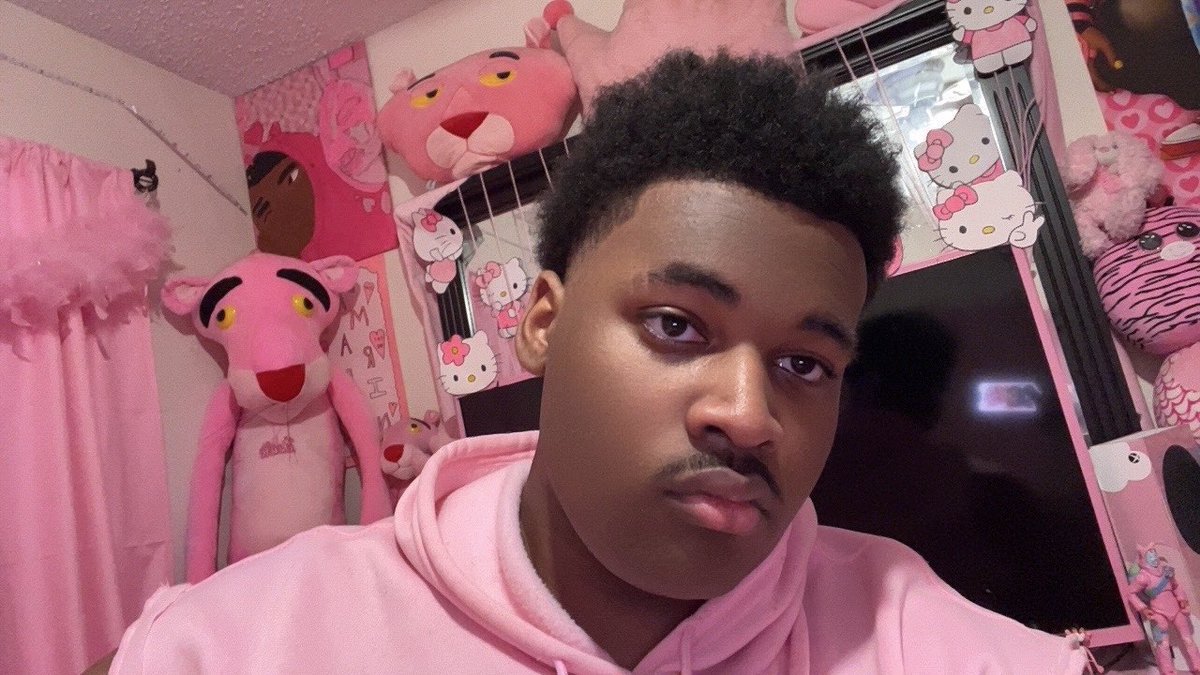 Pinky Boy KD ♡ tweet media