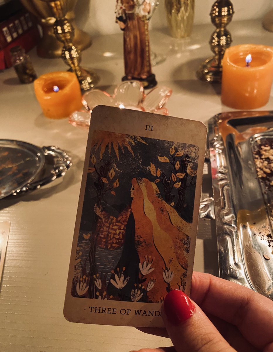 ♐️✨ Sagitário:

É momento de expandir seus horizontes, olhar além, ter coragem de se desafiar a chegar muito mais longe do que os seus olhos podem enxergar. Esse ano novo astrológico vai te trazer a energia do movimento, do ir, do abrir os próprios caminhos, de não ter medo de