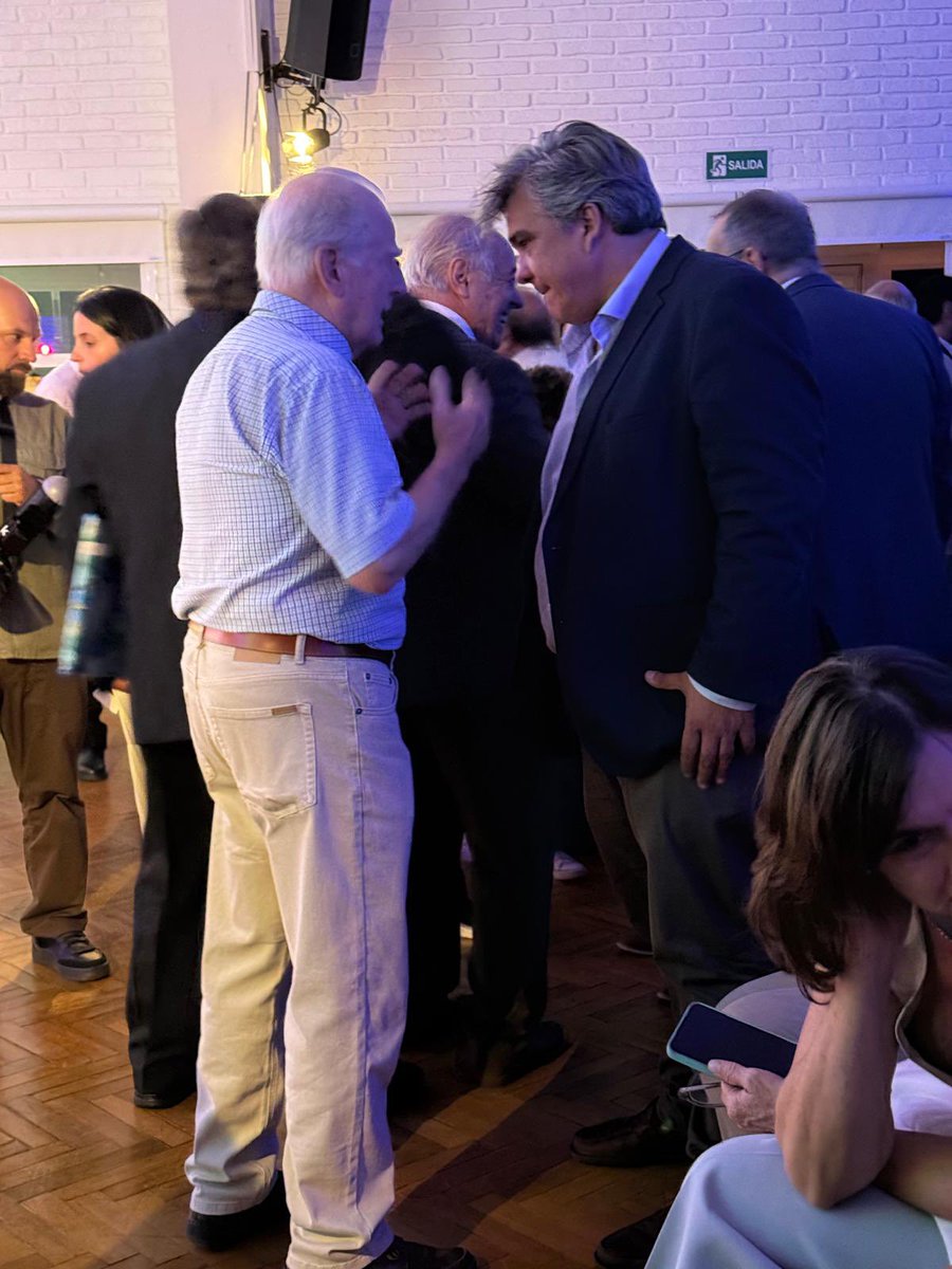 Carlos Daniel Camy tweet media