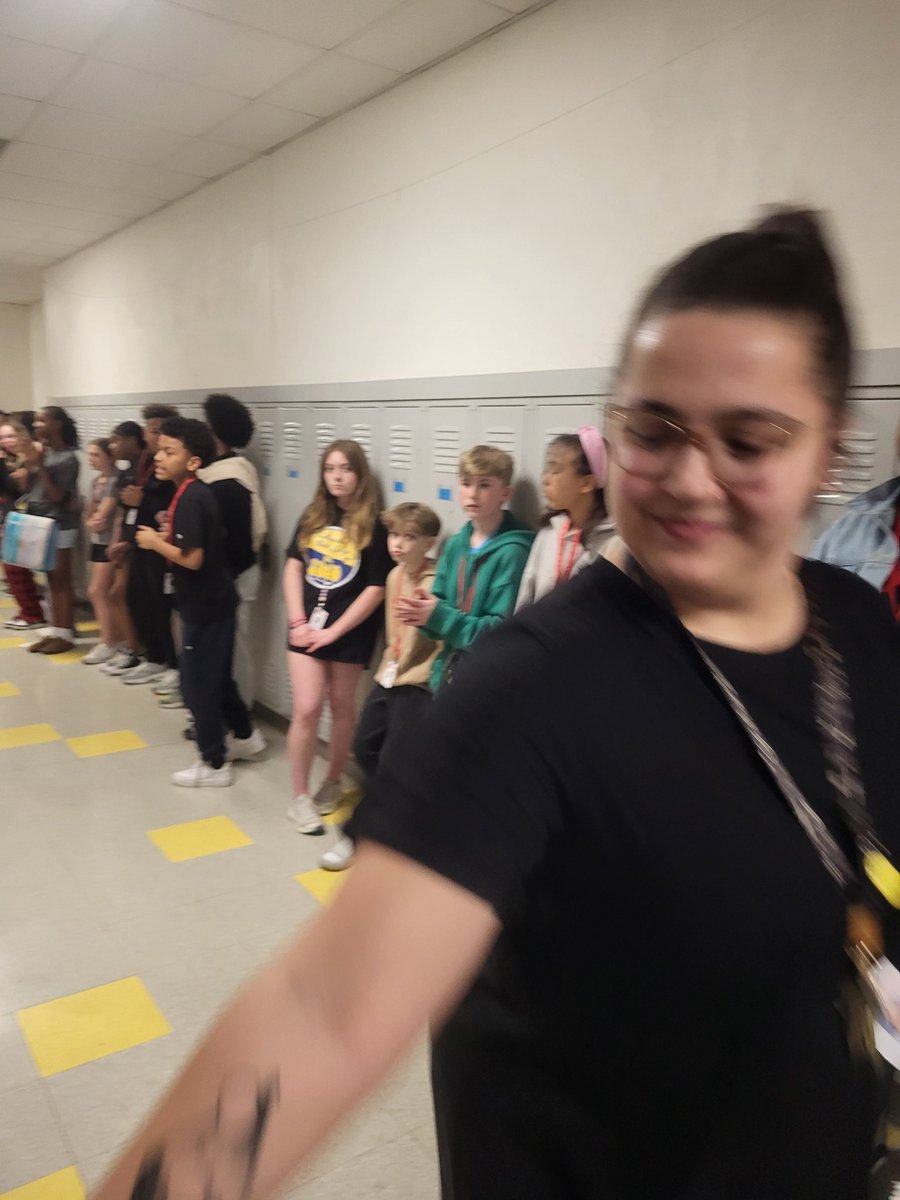 WS Middle tweet media