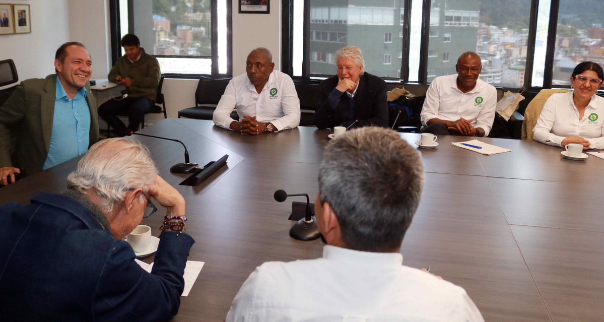 SINTRAELECOL VALLE DEL CAUCA / TOLIMA tweet media