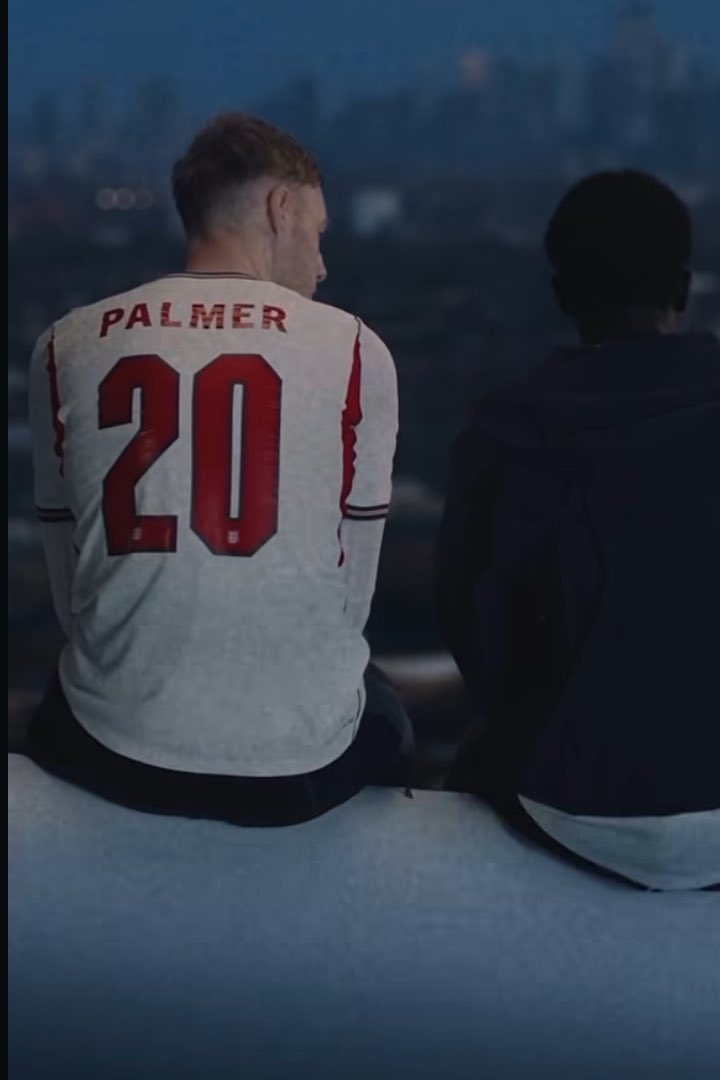 maggie 🏆 tweet media