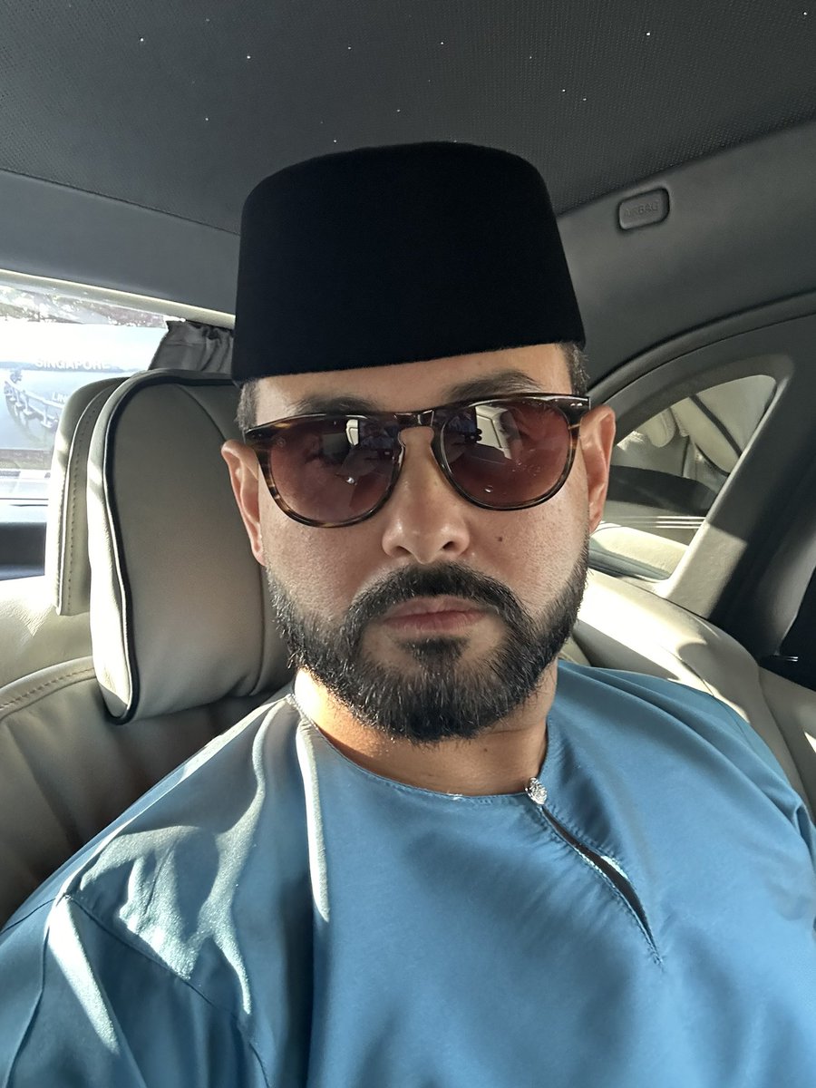 HRH Crown Prince of Johor tweet media