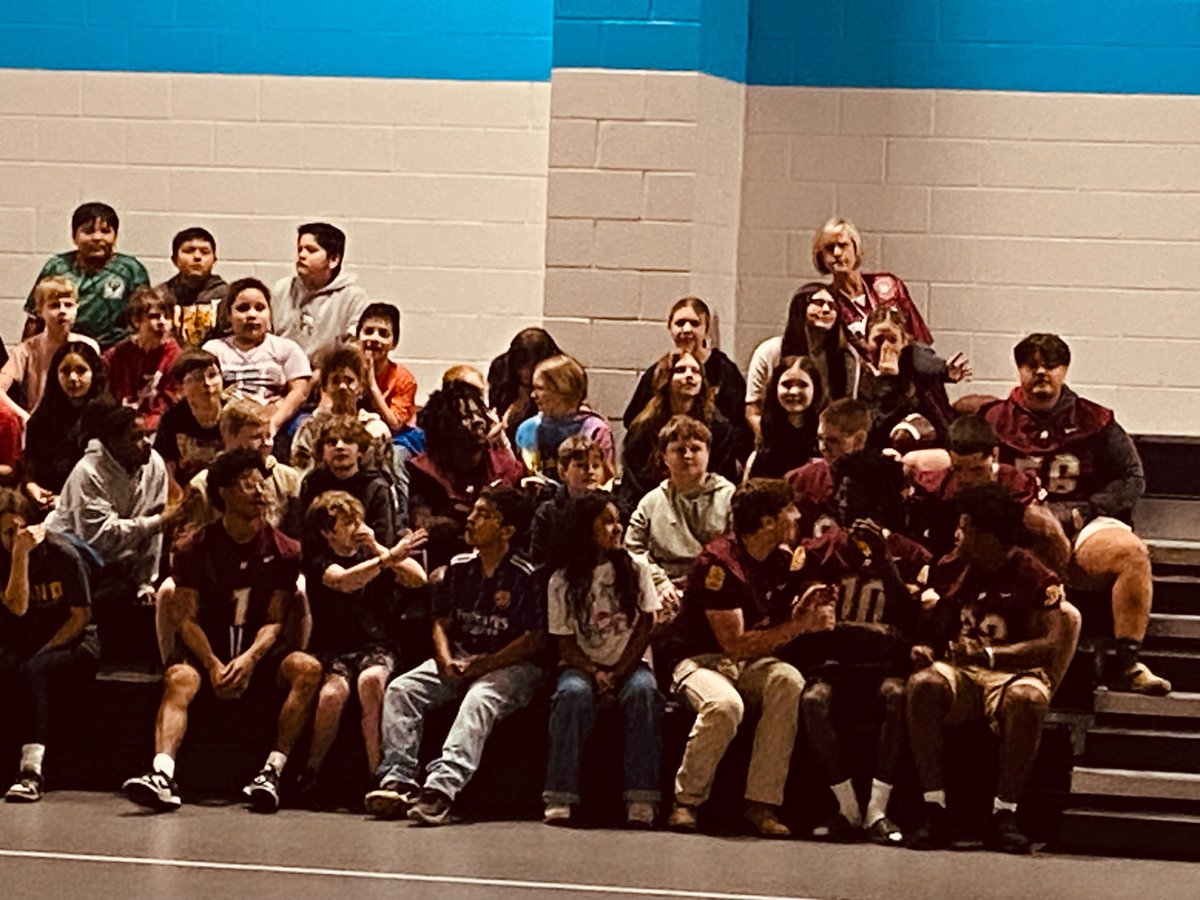 ROBERTSDALE HS GOLDEN BEAR FOOTBALL #BLUEPRINT tweet media