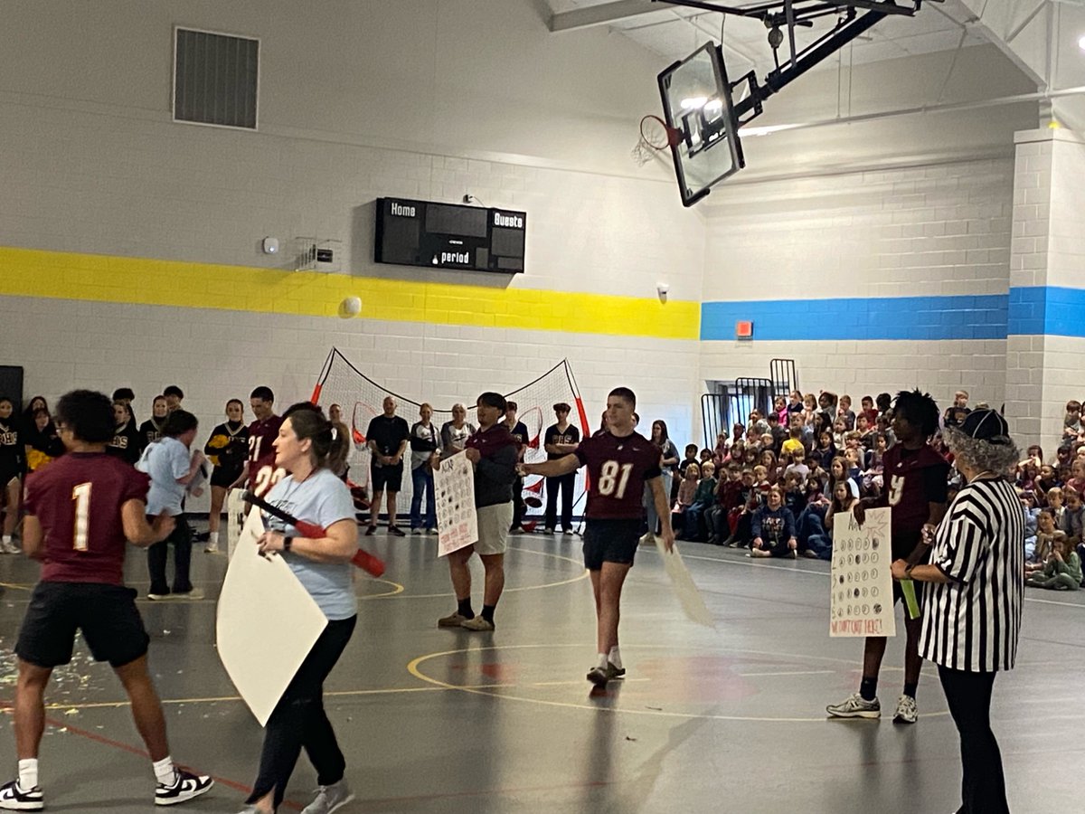 ROBERTSDALE HS GOLDEN BEAR FOOTBALL #BLUEPRINT tweet media