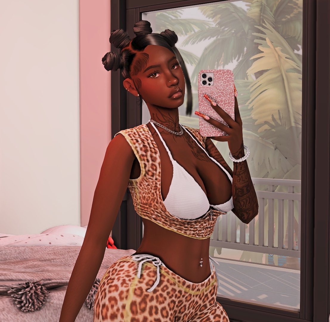 Alyce's World 🩶 tweet media