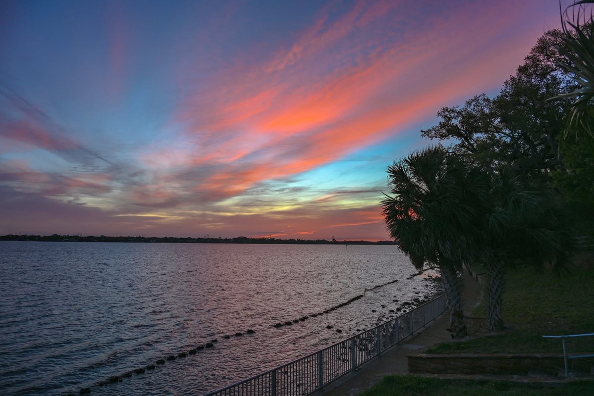 ArmyBrat68 tweet media