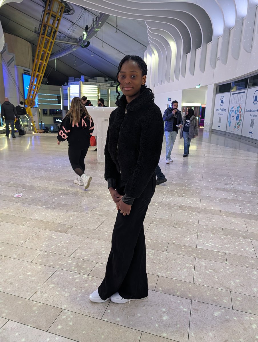 ernestidehen's tweet image. Happy 12th Birthday to my shining star, Claire.
12 years of joy, laughter, and unforgettable moments… and you make it all look effortless. I love you more than words can ever say.
Keep glowing, keep growing, and keep being amazing 💫👑 #prouddad