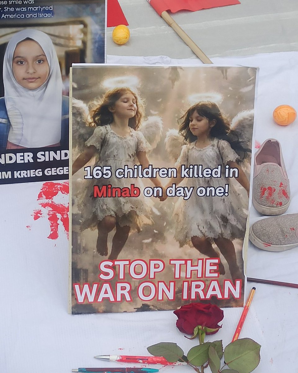 Mausebaer17's tweet photo. Auf der Kundgebung: "Kein Krieg gegen den #Iran!" wurde der vielen durch die USA und Israel ermordeten Kinder gedacht. Wie wurden wir diffamiert, wenn auf  Demos "Kindermörder Israel" gerufen wurde. Nein, das ist keine Ritualmordlegende, sondern bittere Realität. #b2003 https://t.co/bsrzmGHwfc