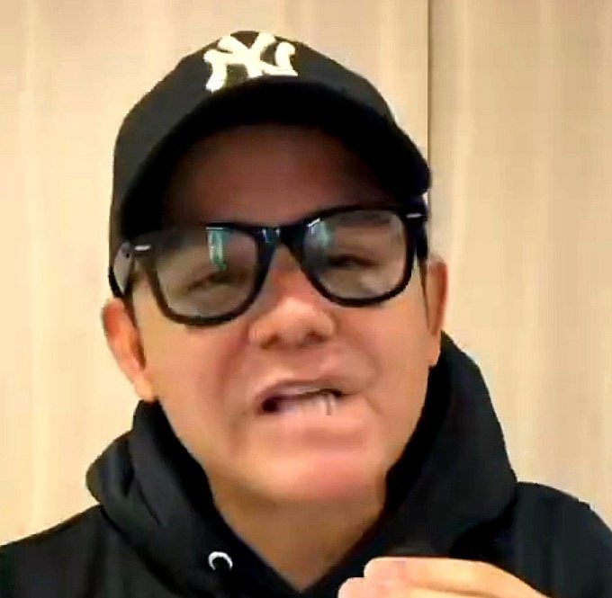 Plutarco tweet media